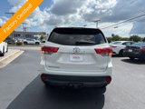 Used 2019 Toyota Highlander XLE image 4