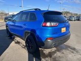 Used 2023 Jeep Cherokee Altitude Lux image 3