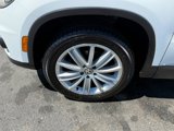 Used 2016 Volkswagen Tiguan SE image 4