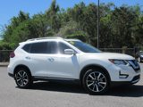 Used 2019 Nissan Rogue SL w/ Premium Package image 2
