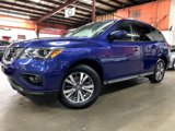 Used 2018 Nissan Pathfinder SV image 2