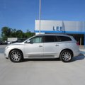 Used 2017 Buick Enclave Leather w/ Trailering Package image 2
