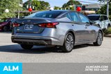 Used 2023 Nissan Altima 2.5 SV image 6