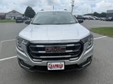 Used 2022 GMC Terrain AT4 image 2