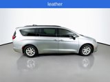 Used 2021 Chrysler Voyager Lxi image 4