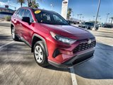 Used 2020 Toyota RAV4 LE image 3