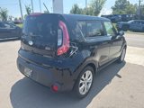 Used 2015 Kia Soul + image 4
