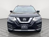 Used 2020 Nissan Rogue SV image 2