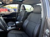Used 2017 Toyota Camry SE image 4