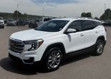 Used 2023 GMC Terrain SLT image 3