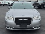 Used 2017 Chrysler 300 Limited image 3