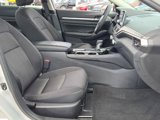 Used 2023 Nissan Altima 2.5 SV image 5