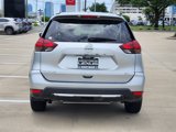 Used 2017 Nissan Rogue SV w/ SV Premium Package image 6