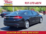 Used 2017 Ford Fusion SE w/ Fusion SE Technology Package image 3