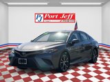 Used 2019 Toyota Camry L image 2