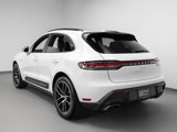 Certified 2024 Porsche Macan image 3
