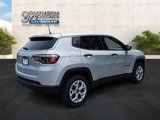 New 2025 Jeep Compass Sport image 5