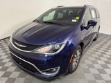 Used 2020 Chrysler Pacifica Touring-L image 2