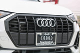 Used 2022 Audi Q3 2.0T Premium w/ Black Optic Sport Package image 5