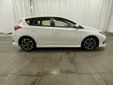 Used 2018 Toyota Corolla iM image 3