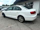 Used 2011 Volkswagen Jetta SEL image 3
