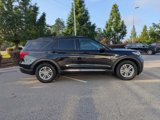 Certified 2022 Ford Explorer XLT image 3