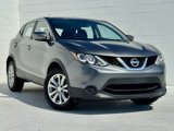 Used 2018 Nissan Rogue Sport S image 2