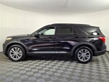 Used 2022 Ford Explorer XLT w/ Equipment Group 202A image 4