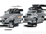 Used 2016 Dodge Grand Caravan SXT image 2