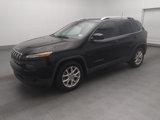 Used 2018 Jeep Cherokee Latitude Plus image 2