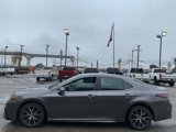 Used 2022 Toyota Camry SE image 4