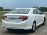 Used 2013 Toyota Camry LE image 3