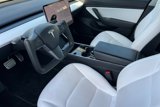 Used 2019 Tesla Model 3 Standard Range Plus image 2