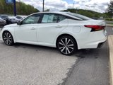 Used 2021 Nissan Altima 2.5 SR w/ SR Premium Package image 4