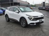 Used 2023 Kia Sportage SX image 2