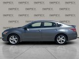 Used 2015 Nissan Altima 2.5 SV image 2