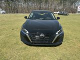 Used 2023 Nissan Altima 2.5 SV image 2