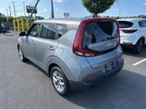 Used 2022 Kia Soul LX w/ Technology Package image 6