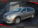 Used 2017 Chrysler Pacifica Touring-L Plus image 5