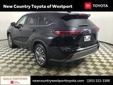 Used 2022 Toyota Highlander Platinum image 5
