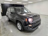 Used 2015 Jeep Renegade Latitude image 3