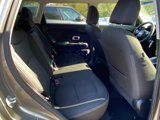 Used 2016 Kia Soul + image 6