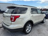 Used 2018 Ford Explorer XLT w/ Equipment Group 202A image 4