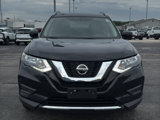 Used 2018 Nissan Rogue SV image 3