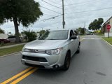 Used 2014 Mitsubishi Outlander ES image 2