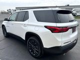 Used 2023 Chevrolet Traverse RS image 5