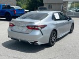 Used 2022 Toyota Camry SE image 3