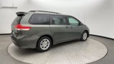 Used 2014 Toyota Sienna XLE image 2