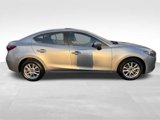 Used 2015 MAZDA MAZDA3 i Touring w/ Technology Package image 5