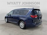 Used 2018 Chrysler Pacifica Touring-L Plus image 3